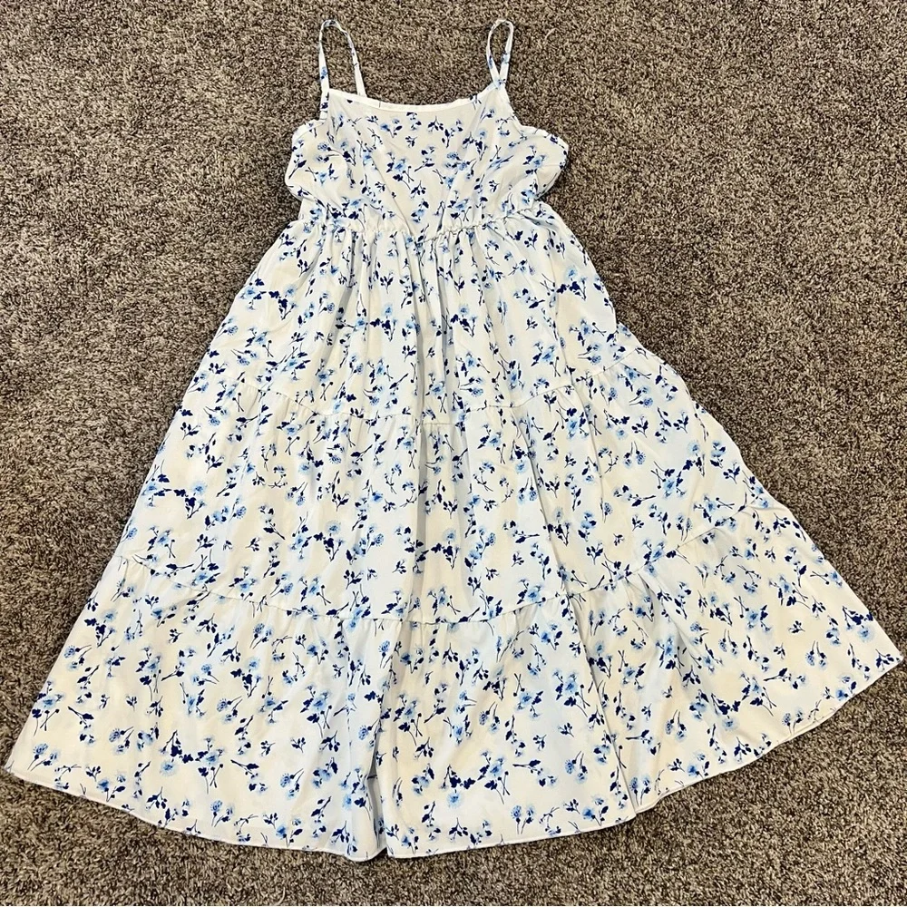 SHEIN Blue and White Smocked Tiered Sundress - Picture 2 of 3